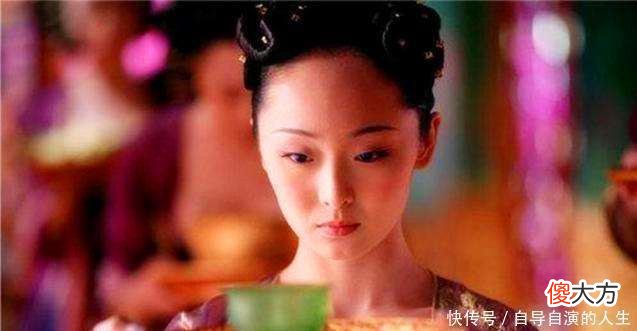 【历史故事】朱元璋临终下令38名妃嫔殉葬，包括贵妃，为何只有张美人幸免！