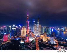 【时尚一点】个性化化妆品有望在浦东争相“首发”，为国际消费中心再添新活力