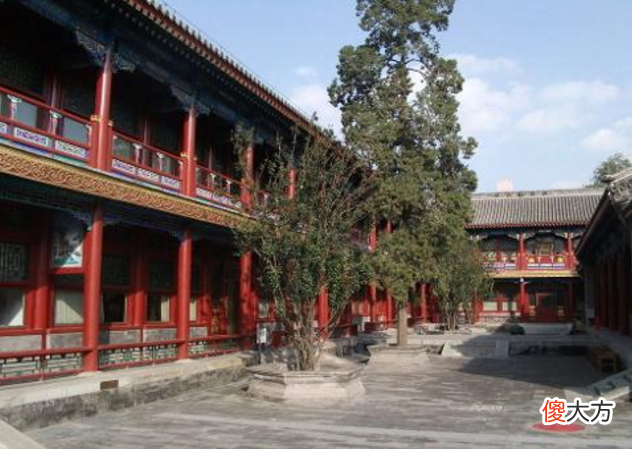 【爱历史】世界首富都买不起的豪宅，和珅的宅子就是其中之一
