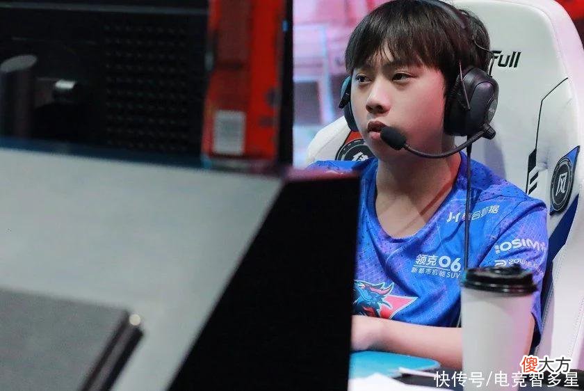 【游戏迷】PandaC真是阿乐推荐给LNG的？网友：他真的想Doinb身败名裂