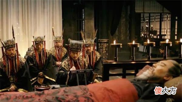【爱历史】《后汉书》揭露了曹操斩杀华佗的真相，曹操真的忘恩负义吗？