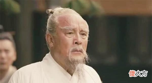 【爱历史】《后汉书》揭露了曹操斩杀华佗的真相，曹操真的忘恩负义吗？