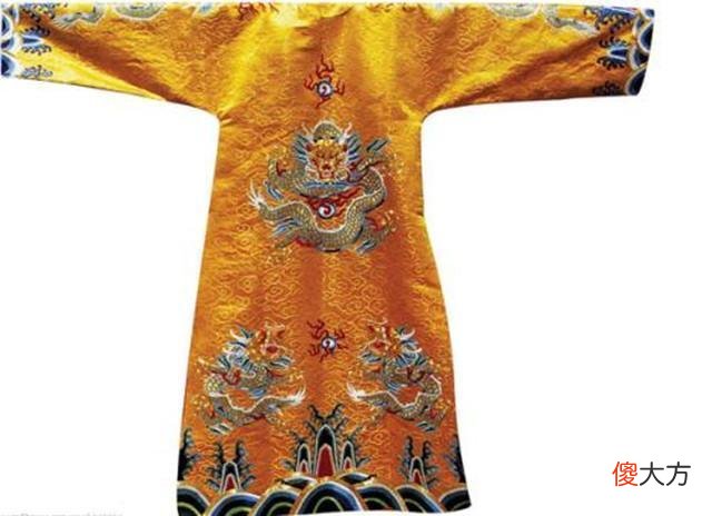 【爱历史】古代皇帝的龙袍为什么很少被清洗,能穿几十年?