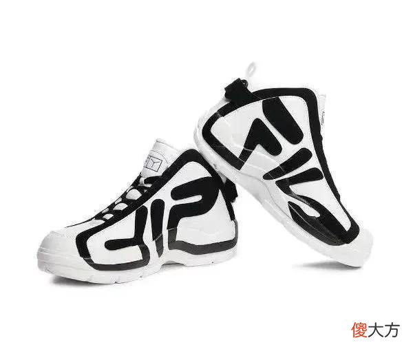 【就爱时尚】运动品牌向时装靠近，是下一个流量密码吗？