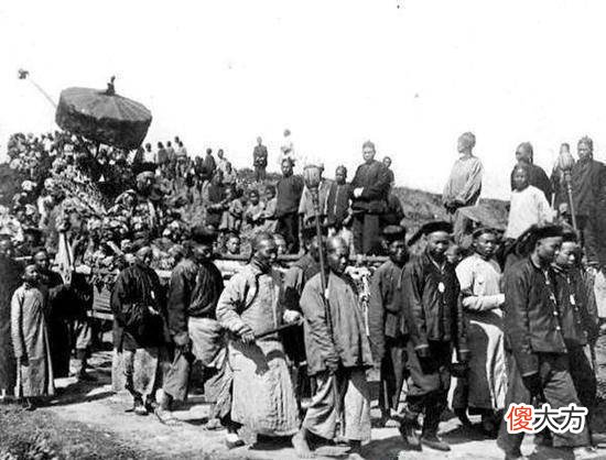 【爱历史】老照片：清朝灭亡前官员真实的生活