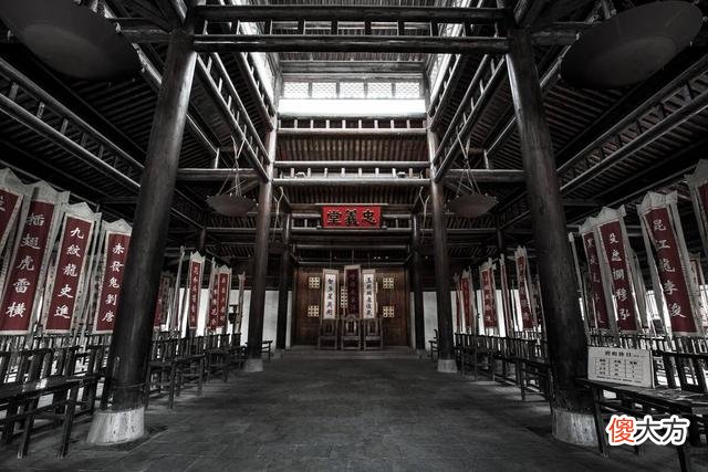 【历史故事】人到中年才发现，宋江带领众人受招安，可能真是梁山群寇唯一出路