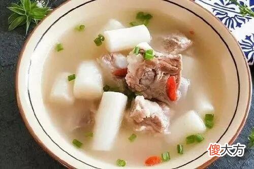 春天是长高的季节，让孩子做好3件事来顺应规律，不愁孩子不长高