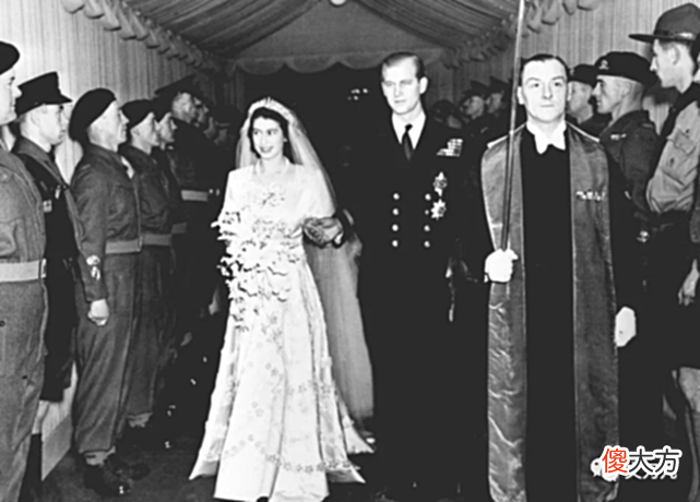 【历史故事】风雨74年，菲利普亲王辞世，伊丽莎白背后的男人