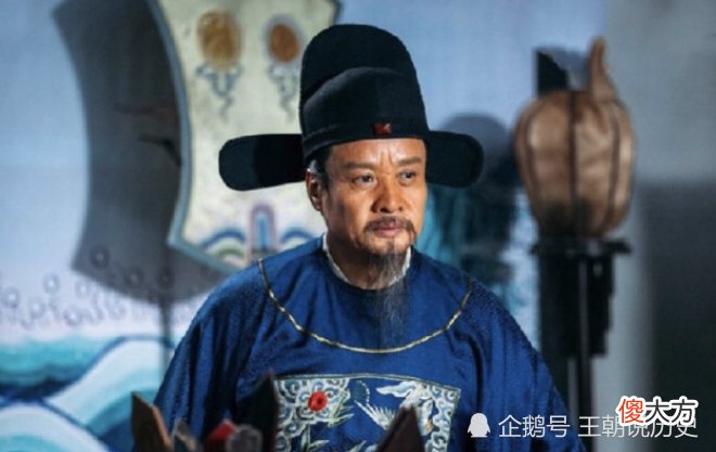 【历史故事】表妹探亲,兄弟俩一夜暴毙!县令让她跳水里,冷笑:好狠毒的女子