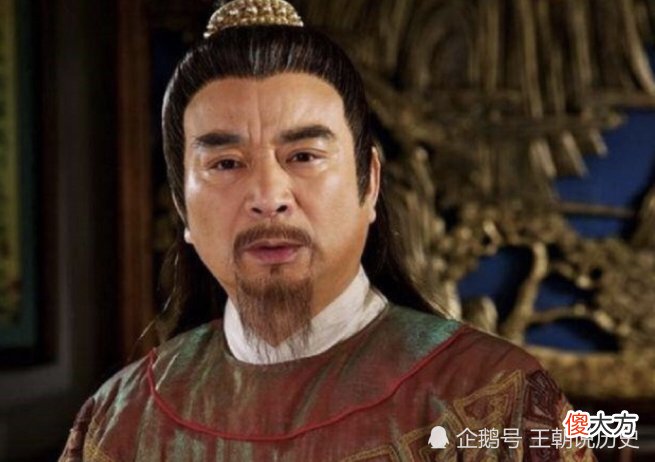 【历史故事】表妹探亲，兄弟俩一夜暴毙！县令让她跳水里，冷笑：好狠毒的女子