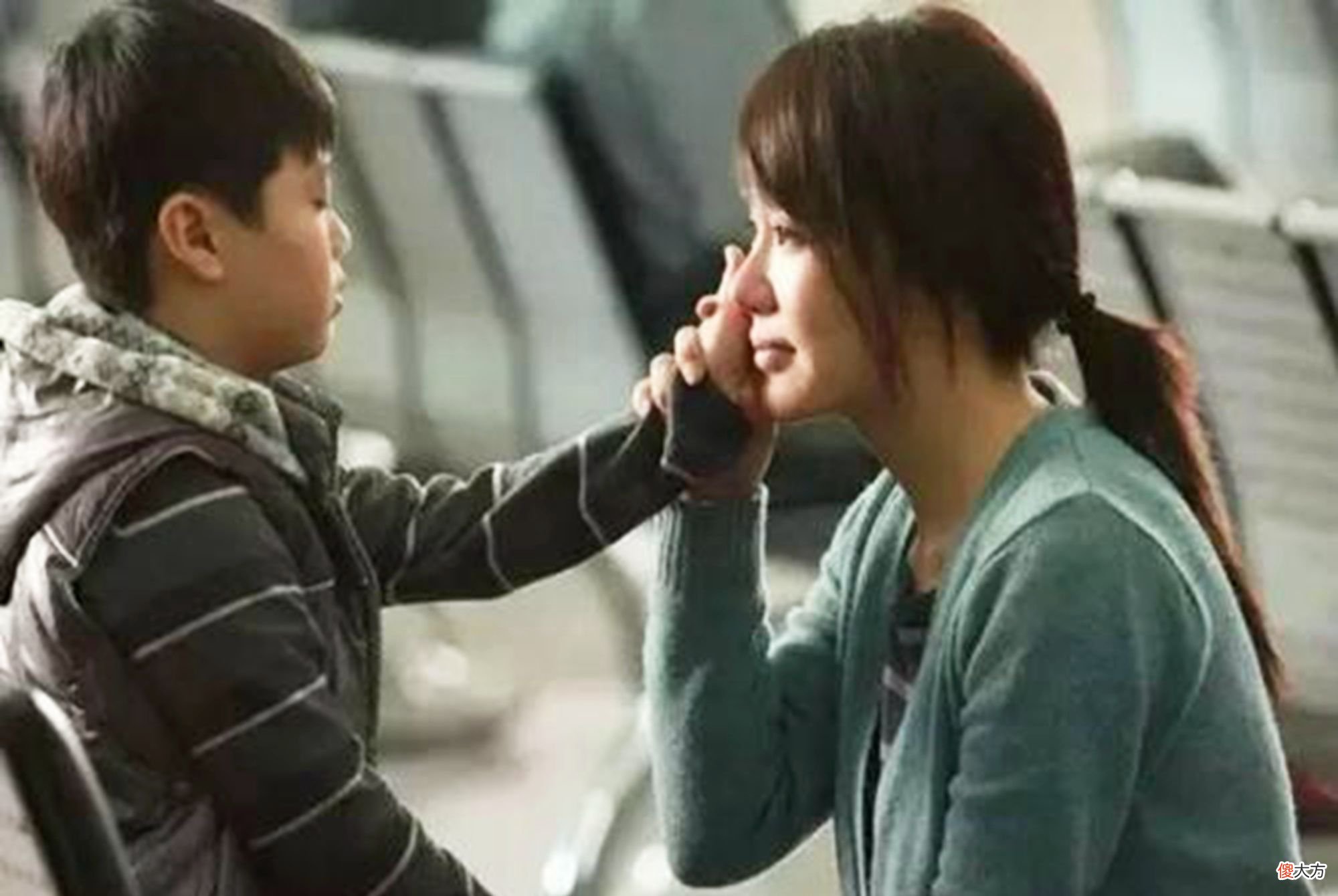 孩子有这4种表现，说明他“缺爱”，出现任何一种父母们都该警惕