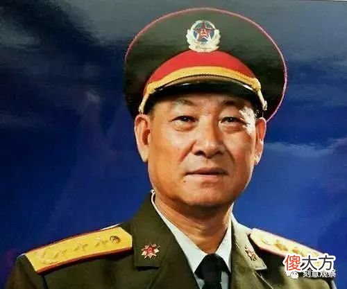 【爱历史】1985年廖锡龙任成都军区副司令，10年换了4任顶头上司，都是谁？