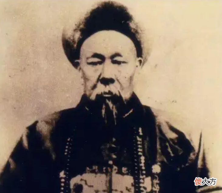 【历史故事】1879年收复新疆后的战争，不留生俘，降了也杀，从而换来30年安定
