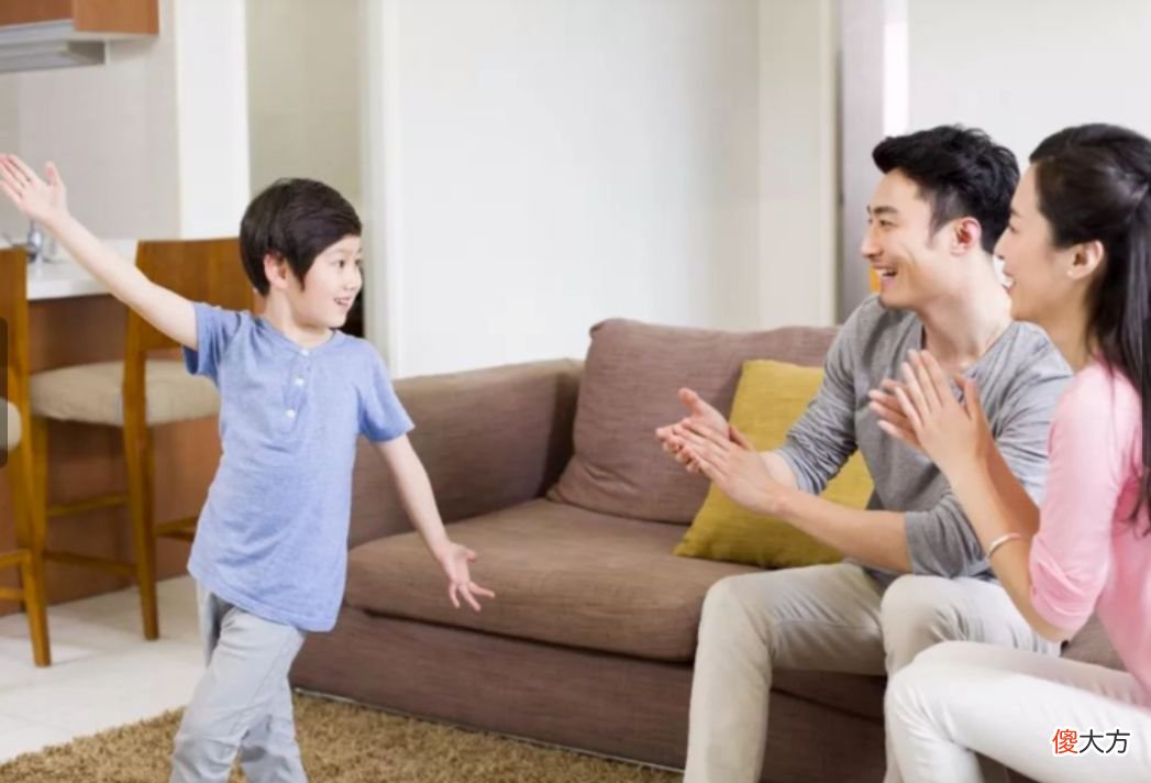 这几种“逗娃”是“伤娃”，不尊重孩子，你最讨厌哪一种？