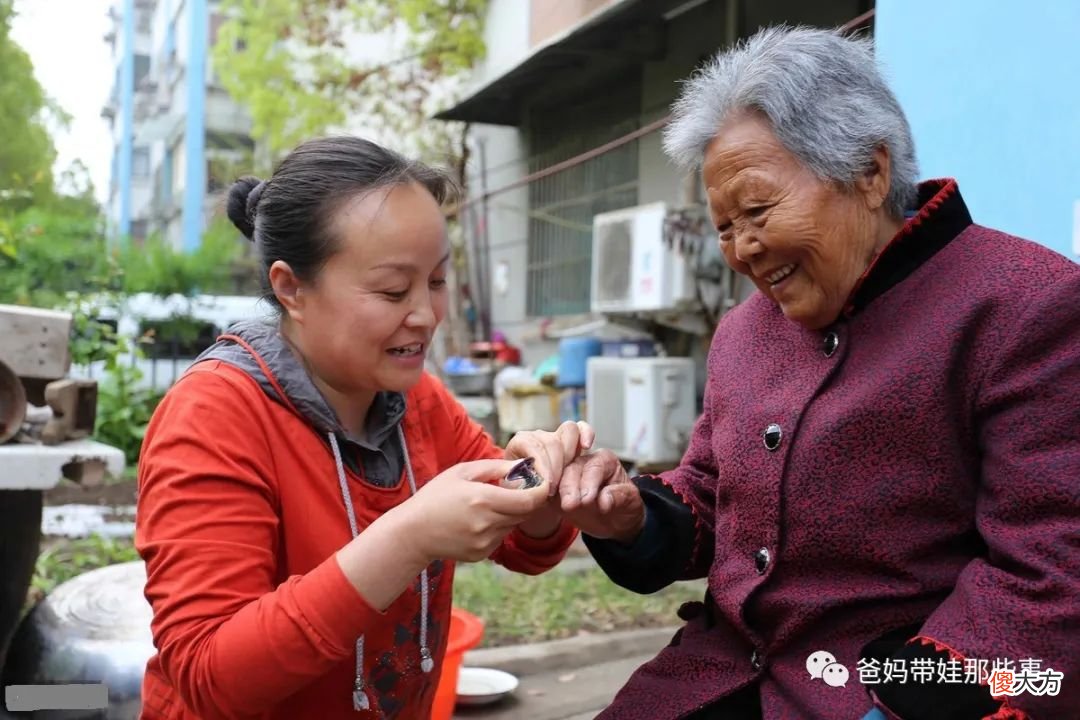 等老了才知道，能陪在父母身边的是这个孩子