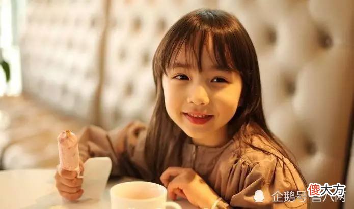 夫妻吵架对孩子的影响有多严重？孩子面前吵架后应该如何做？