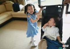 二胎家庭和独生子女家庭的差距，用不了10年，差别会越来越大