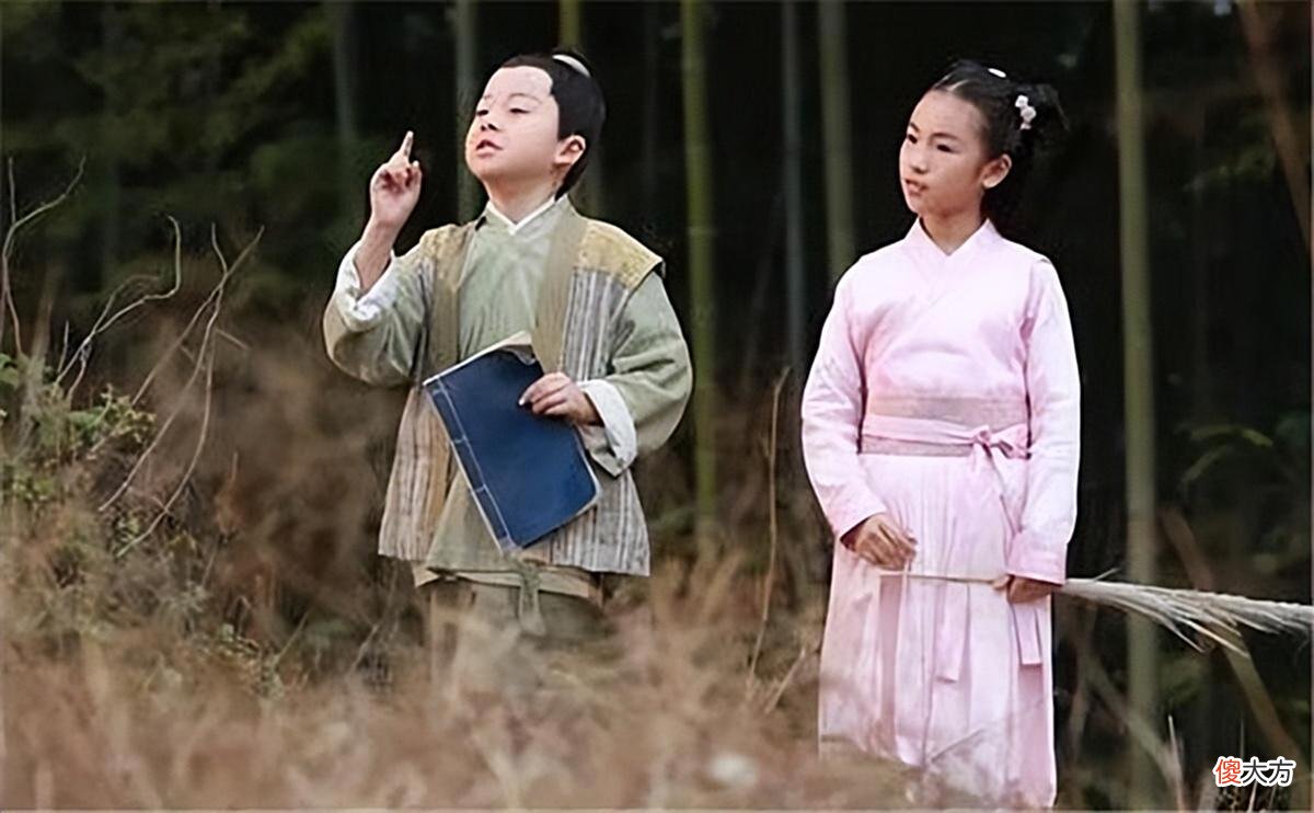 【历史故事】凿壁偷光的匡衡，长大后做了什么？很多老师都不愿意告诉学生