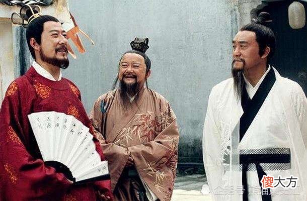 【历史故事】刘伯温讨水喝，农妇往碗里撒一把谷壳，多年后刘伯温说：她是高人