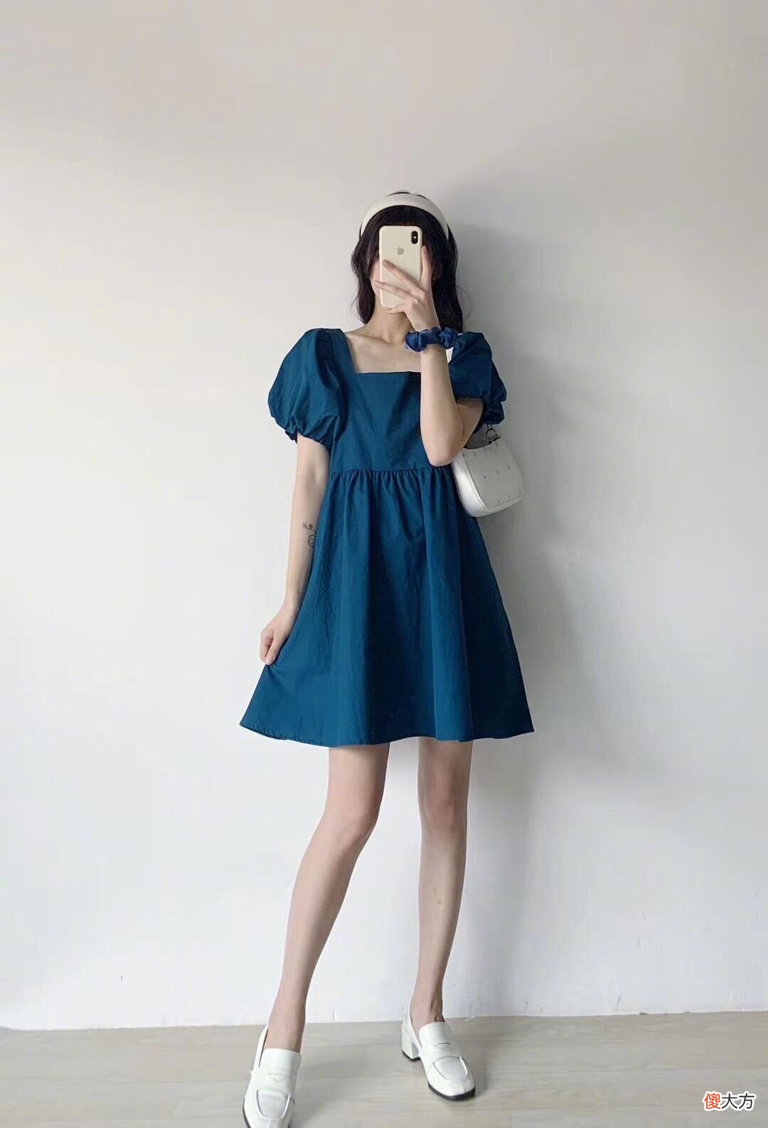 【时尚一点】她身高只有159，从不穿高跟鞋，但还是美成了小个子的穿搭模板