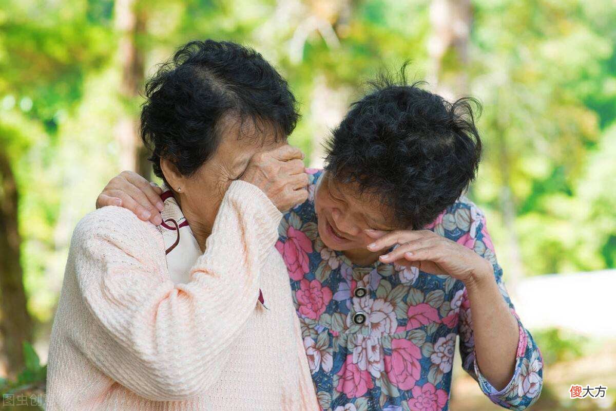 “千里迢迢帮儿带娃，落一身埋怨”，退休老人的哀叹，引全网共鸣