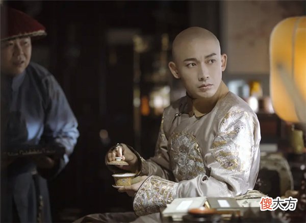 【历史故事】乾隆给子孙发红包，遗漏一人，乾隆：你要红包何用？次年此人登基