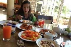 没有因为谷爱凌获得世界冠军，想要她成为自己的女儿，反而因为谷爱凌的饭量，想要她成为