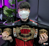 【游戏迷】创造历史！T1二比零干碎DRX，十八连胜成LCK第一支常规赛全胜队伍