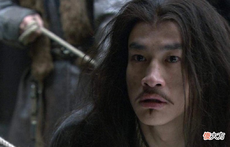 【爱历史】曹操对关羽那么好，关羽为何非要离开他，投奔当时一无所有的刘备？秦宜禄的妻子在其中究竟扮演了什么角色，