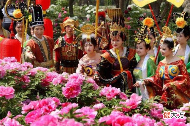 【历史故事】三八节历代女性诗歌精选9首：花须连夜发，莫待晓风吹