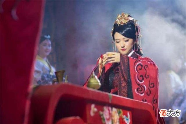 【历史故事】三八节历代女性诗歌精选9首：花须连夜发，莫待晓风吹
