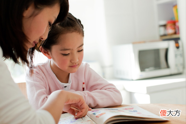 幼儿园3年，父母让孩子做好2件事，孩子学习成绩比同龄人更优秀