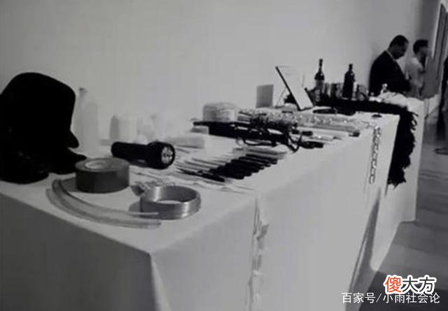 【历史故事】女子将身体麻痹6小时，路人对她的只有摧残，我看到了人性的恶