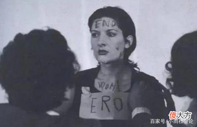 【历史故事】女子将身体麻痹6小时，路人对她的只有摧残，我看到了人性的恶
