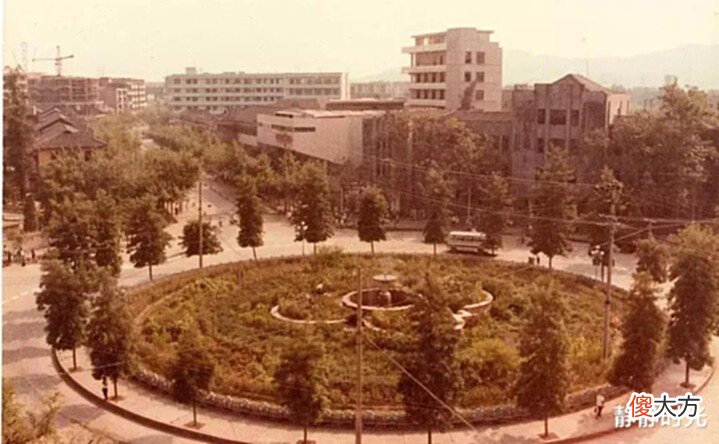 【历史故事】老城记忆，老照片带你看1984年南充