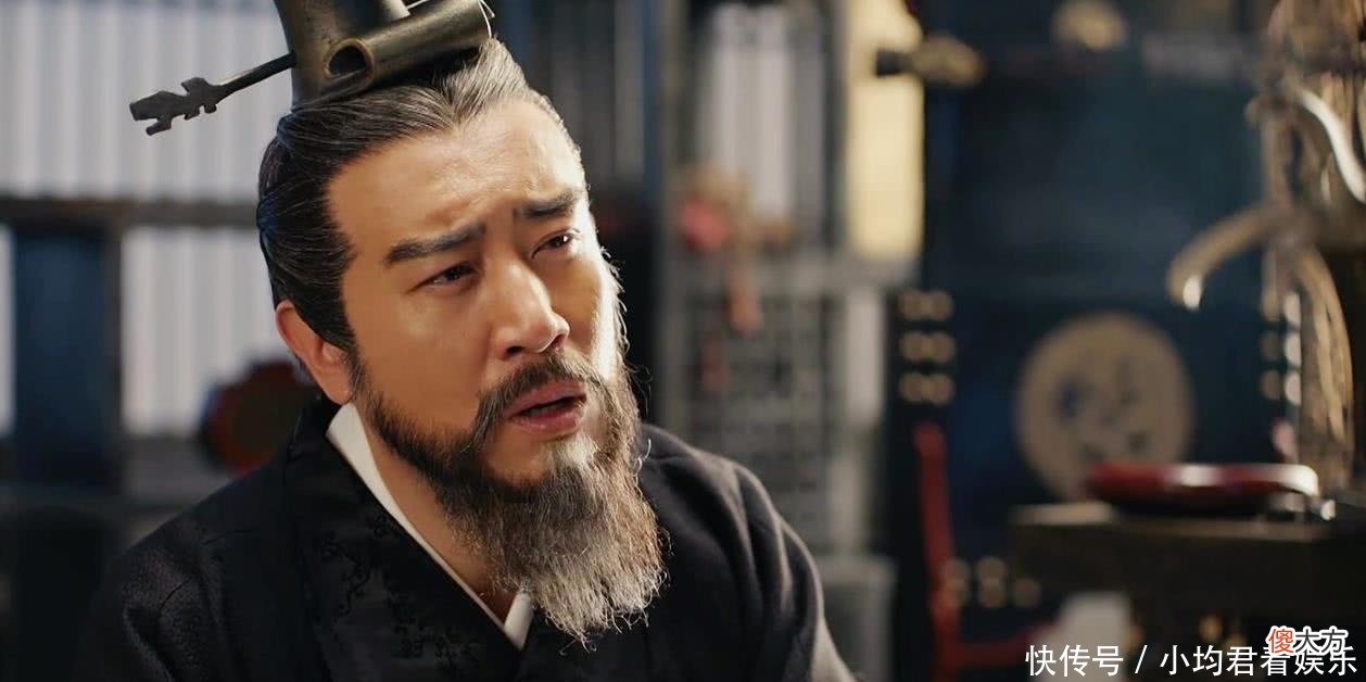 【历史故事】曹操要杀孔融，7岁小女儿说了8个字，流传至今
