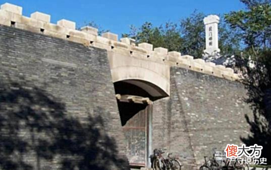 【爱历史】忽必烈建立元朝后,为什么放弃了燕京,改建了元大都呢?