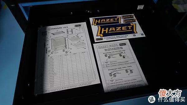 【时尚一点】SCARToolHaul 篇十七:工具党的终极德味工具车 - 哈蔡特 Hazet Assistent 179 N 七抽柜工具车首发开箱