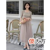 【时尚一点】穿衣服的最高境界是“极简化”，学会这3招，高级气质永相随