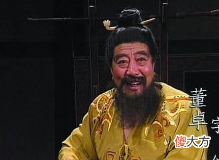 【历史故事】《三国演义》中的六大蠢人，刘禅听信做了什么蠢事导致灭亡？