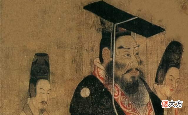 【爱历史】将军指一处险要说：此地一夫当关，万夫莫开，皇帝听后大怒：该死