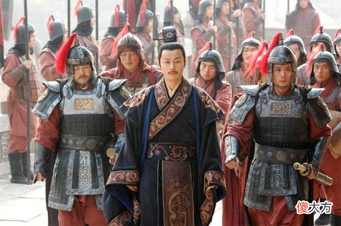 【爱历史】秦朝废除分封制后，3个朝代逆历史而动，无一幸免发生同姓王叛乱
