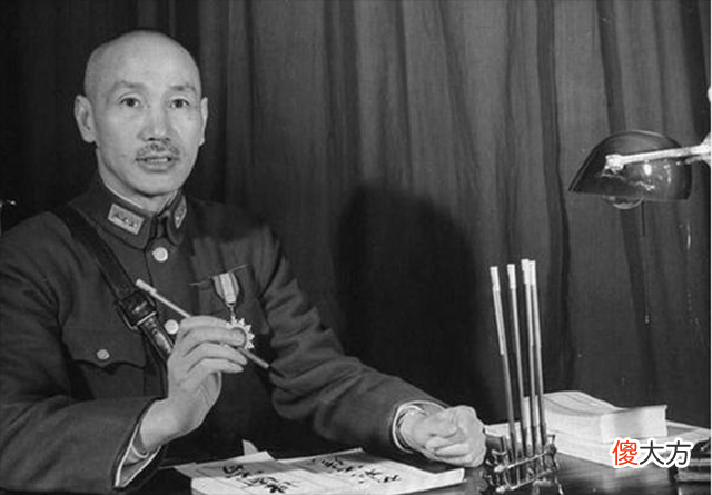 【历史故事】蒋介石日记揭秘：想起洁如前事，只觉痛恨不堪几乎晕厥，是何事？