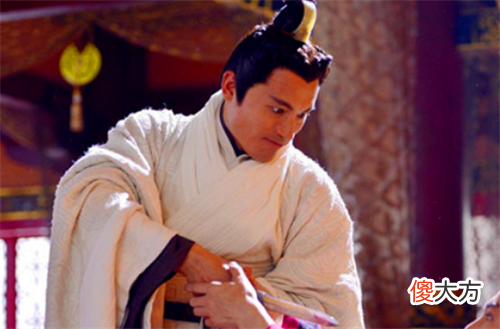 【爱历史】刘桃枝:一生侍奉7代皇帝,专杀王侯将相,毁灭整个王朝