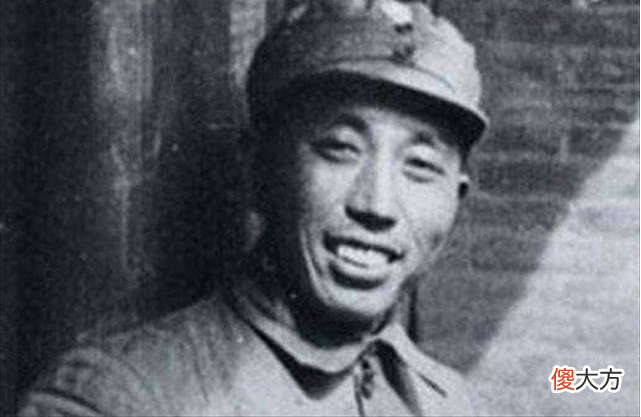 【爱历史】毛主席遭5万大军追捕，关键时刻写了一句话，成功救下百名将士