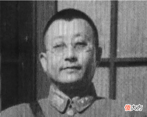 【爱历史】毛主席遭5万大军追捕，关键时刻写了一句话，成功救下百名将士