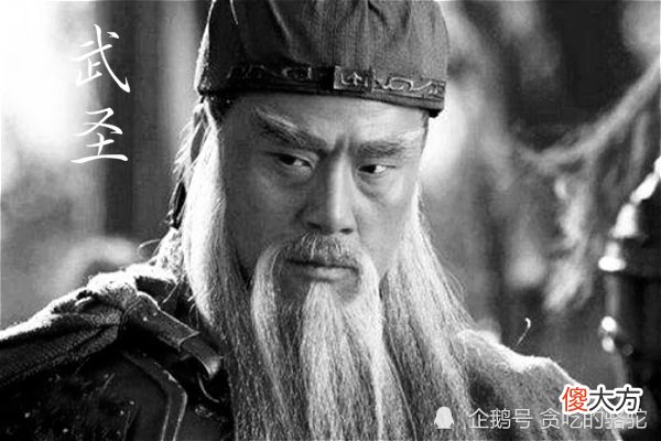 【历史故事】三国中最魔幻的一战,《三国演义》没写,主角不是人而是动物