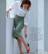 【就爱时尚】建议中年女人学学这些不扮嫩的穿搭，知性优雅大气，高级又显品味