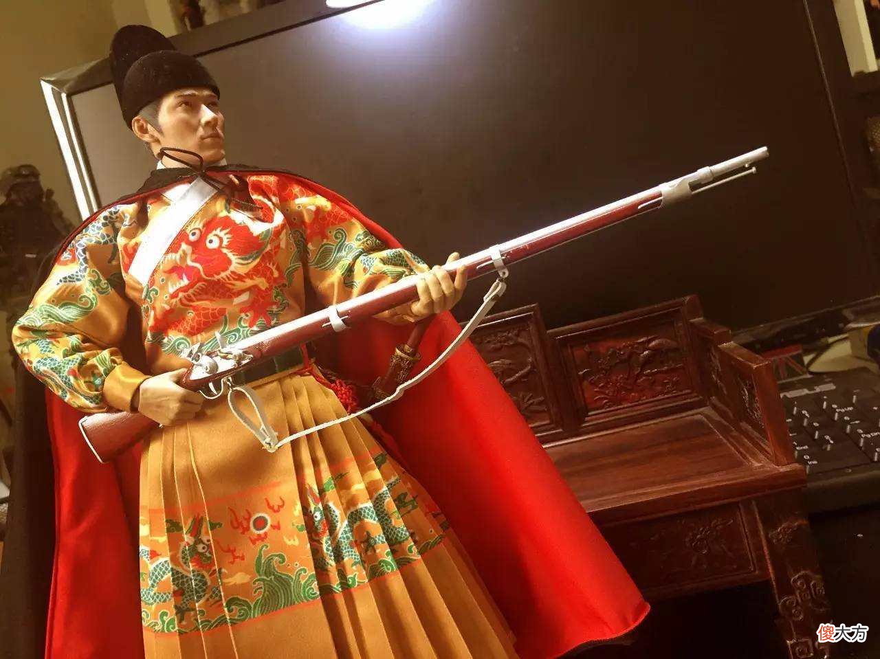 【爱历史】明朝皇帝真的有这么昏庸么？如果真的如此，为何300年不亡？