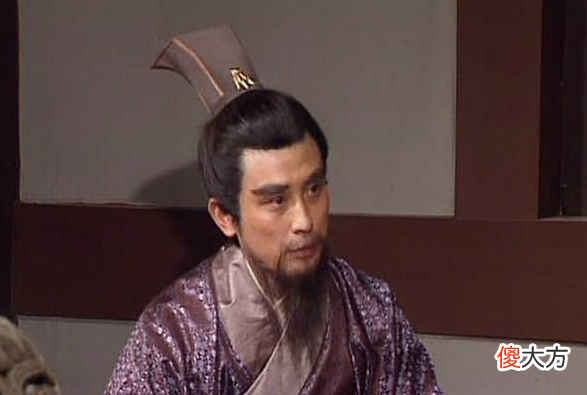 【爱历史】再读《三国演义》：第八十二回（上）孙权降魏受九锡
